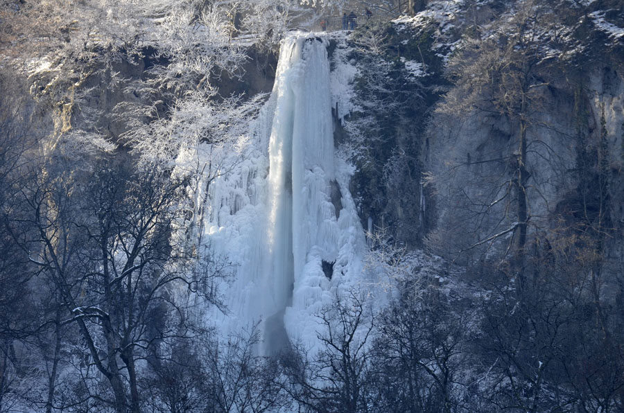 108  Uracher Wasserfall Winter 2012
